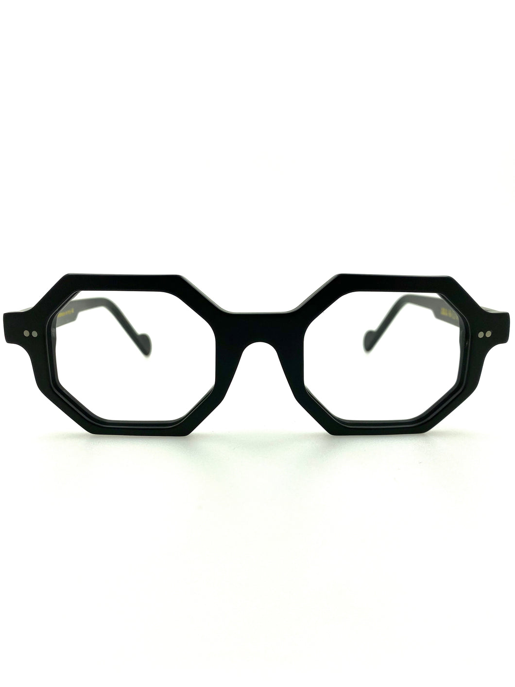 KUBIK BLACK